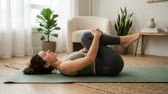 O pár let déle, ploché břicho a lepší spánek: 3 pozice pro uvolnění