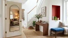 Jak umístit zrcadlo do předsíně? 5 krásných nápadů od designérů